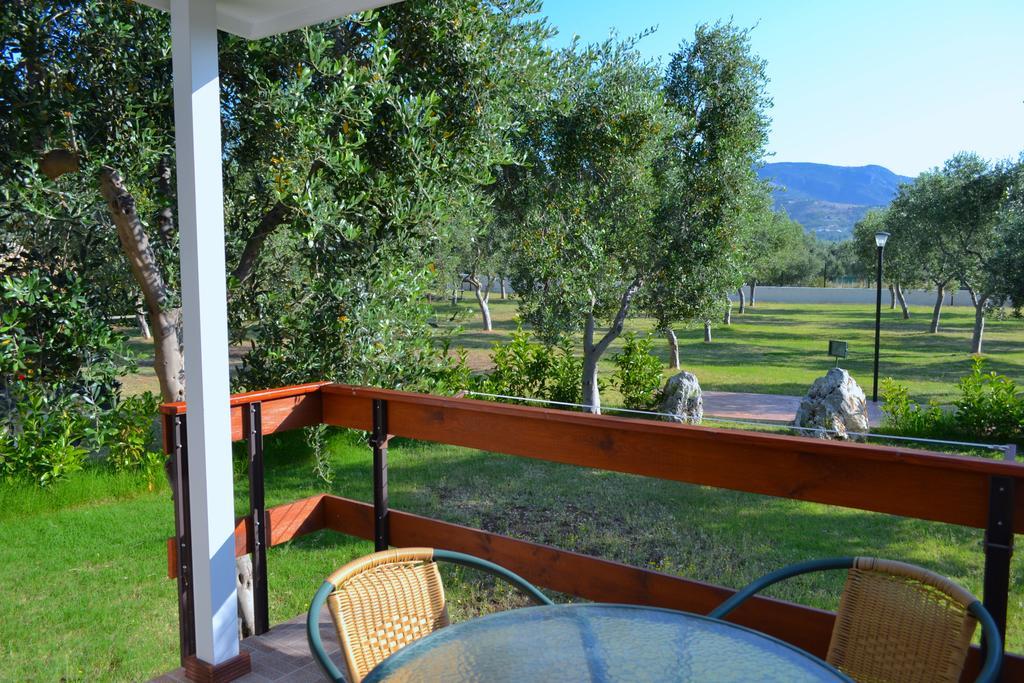 Agriturismo Antichi Ulivi Маттіната Екстер'єр фото